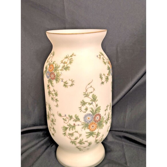 Norleans Satin White Glass Vase 12" Hand Painted Floral Vines & Gold Trim Italy - Picture 1 of 7